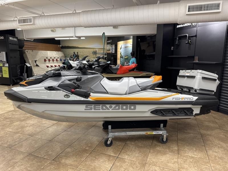 2025 Sea-Doo FishPro Trophy 170 - Image 5