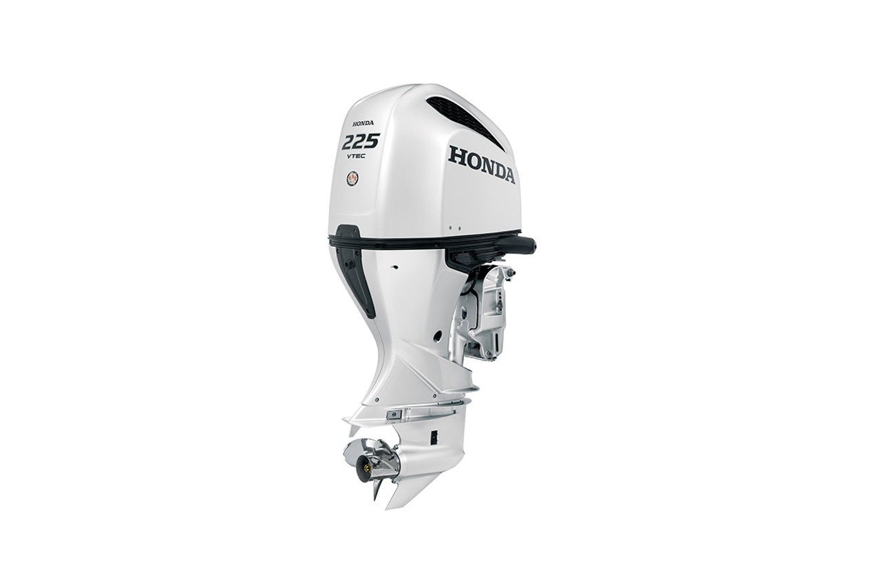 225hp Honda iST White Outboard