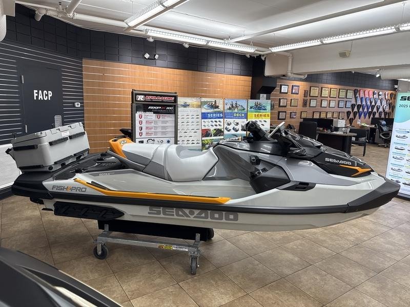2025 Sea-Doo FishPro Trophy 170 - Image 4