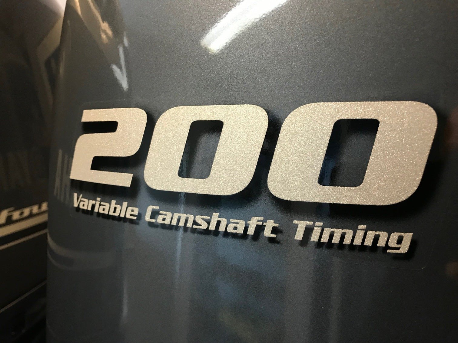 Yamaha 200hp Outboard For Sale | Remote Mechanical, 25" Shaft, Counter Rotation | LF200XD - Image 5