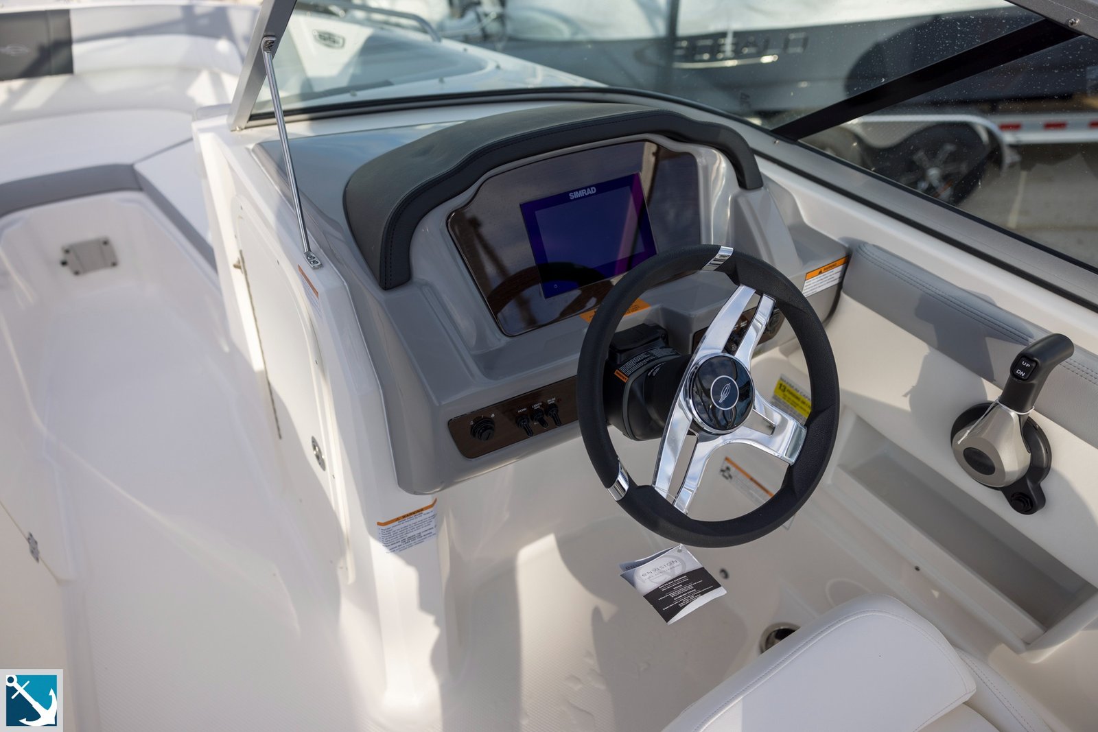 2024 Chaparral 23 SSI OB For Sale - Image 11