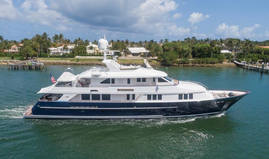 2003 Burger Tri-Deck FOR SALE