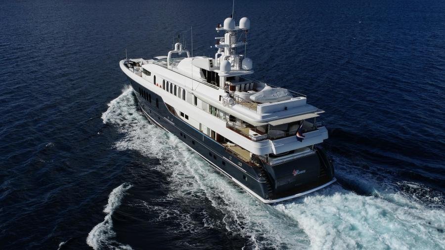 2004 Oceanfast Full Displacement 4 - Image 9