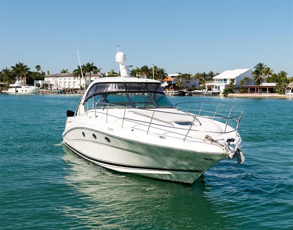 2004 Sea Ray 420 Sundancer TA LINDA - Image 2