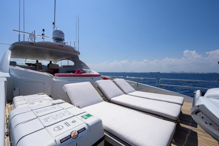 2007 Lazzara Yachts FOR SALE - Image 20