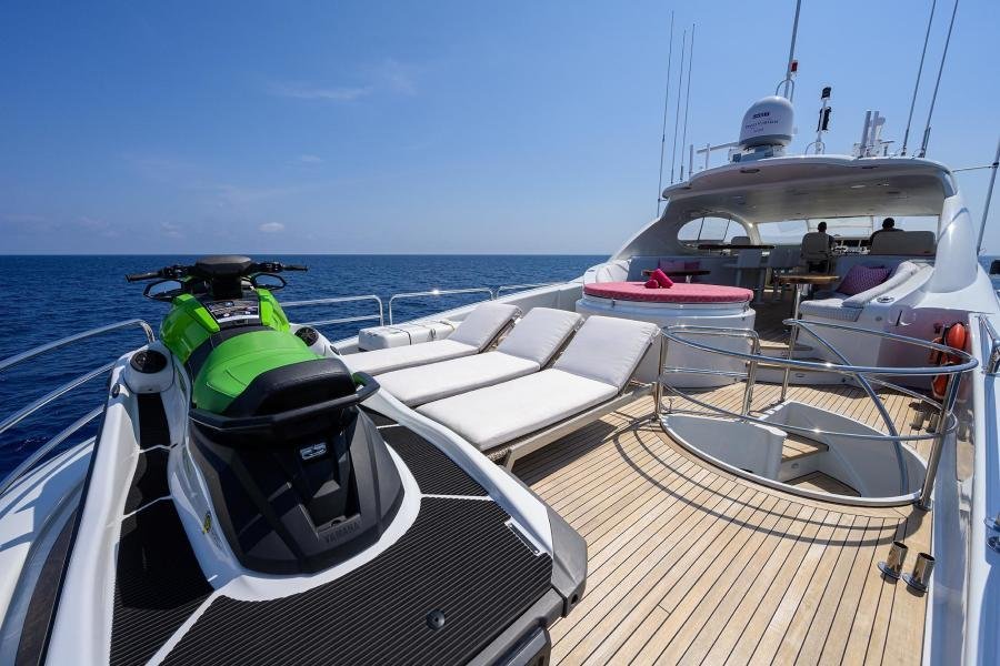 2007 Lazzara Yachts FOR SALE - Image 14