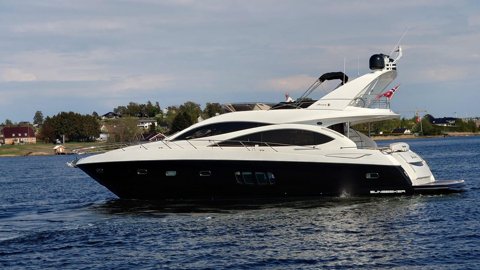 2008 SUNSEEKER MANHATTAN 70 FOR SALE - Image 4