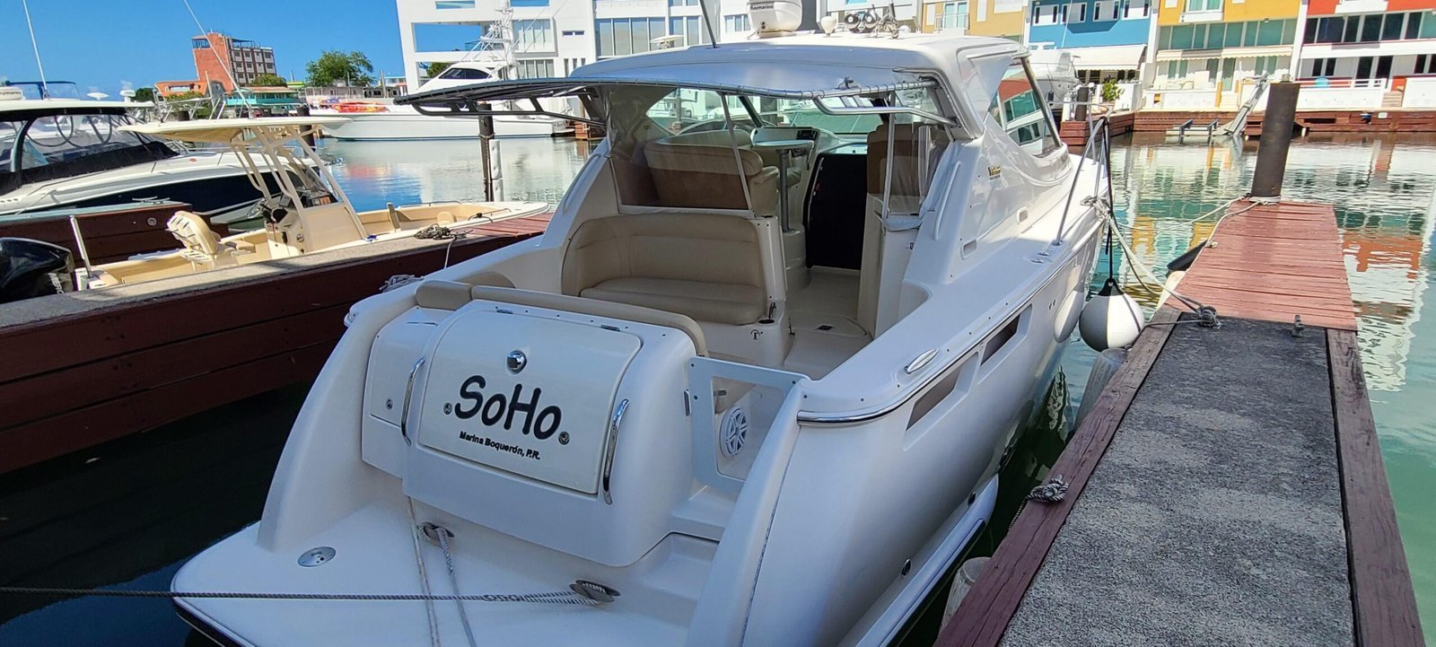 2011 Tiara Yachts 3500 Sovran LE SOHO - Image 5