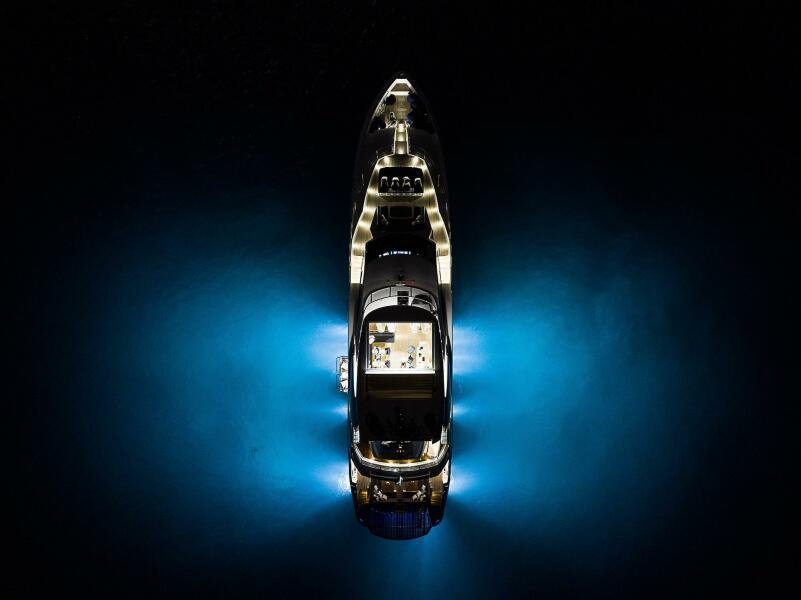 2013 Sunseeker Predator 115 EVEREAST FOR SALE - Image 7