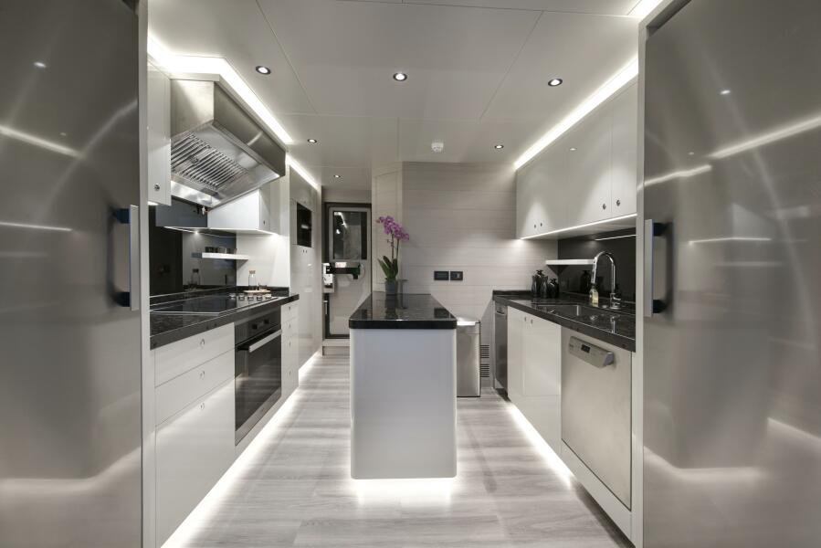 2020 Alpha Custom Yachts FOR SALE - Image 19