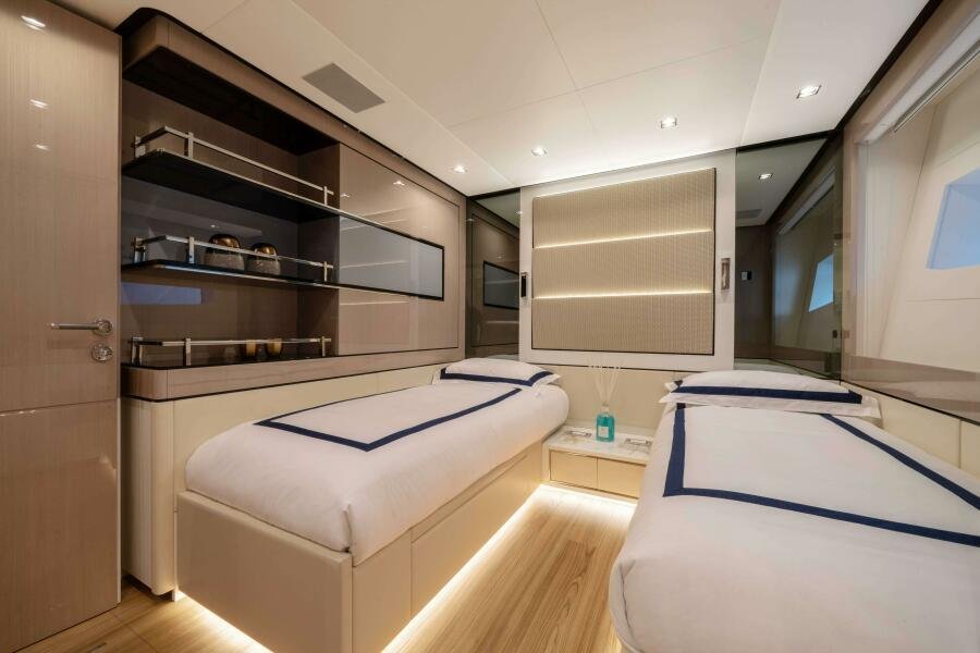 2021 Mangusta Gran Sport FOR SALE - Image 14