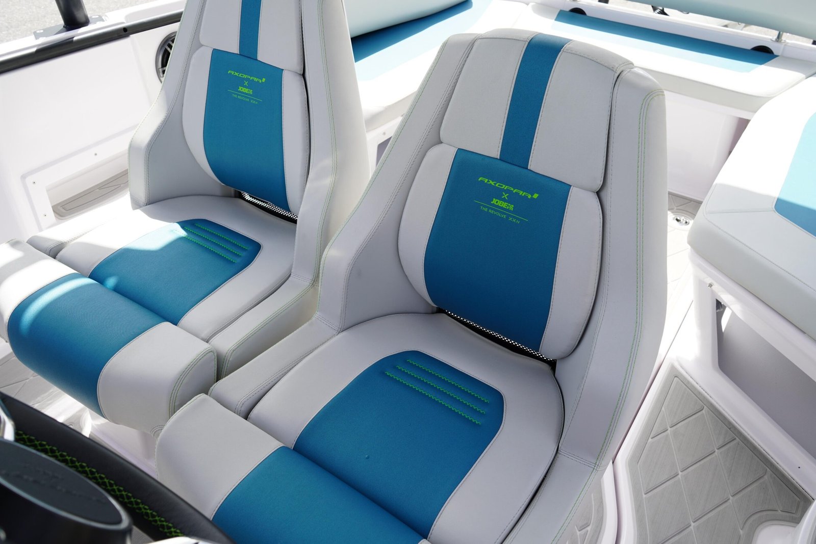 2022 Axopar 22 T-Top For Sale - Image 15
