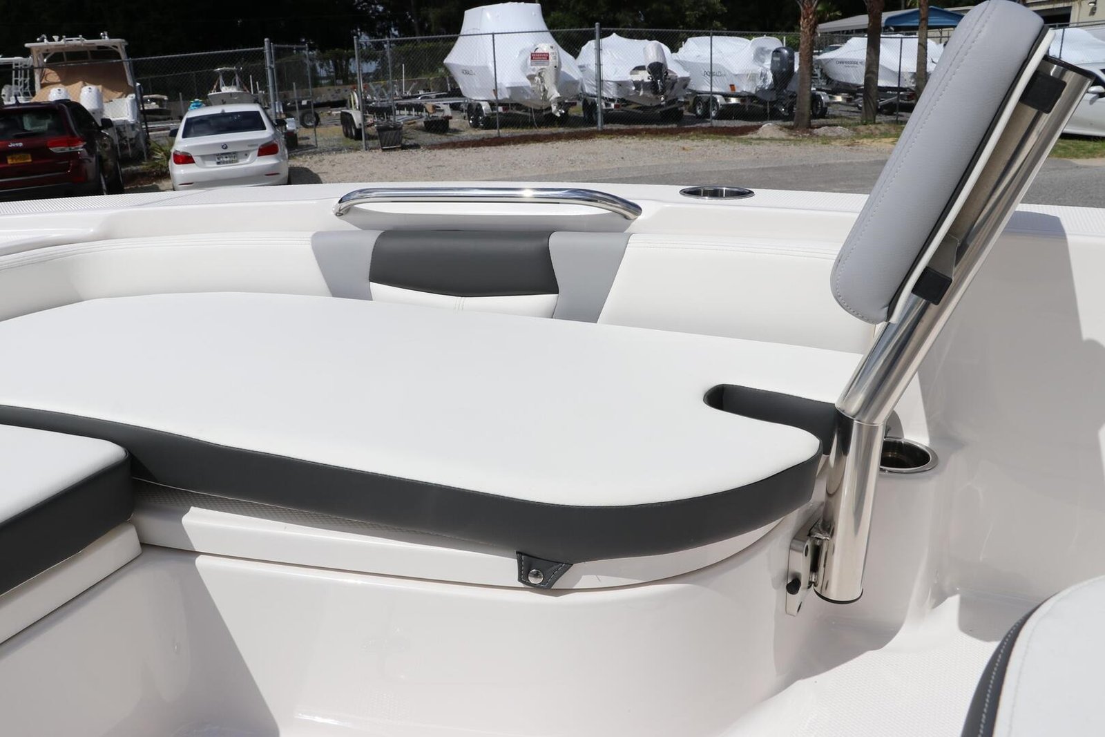 2024 Robalo 226 Cayman For Sale - Image 23