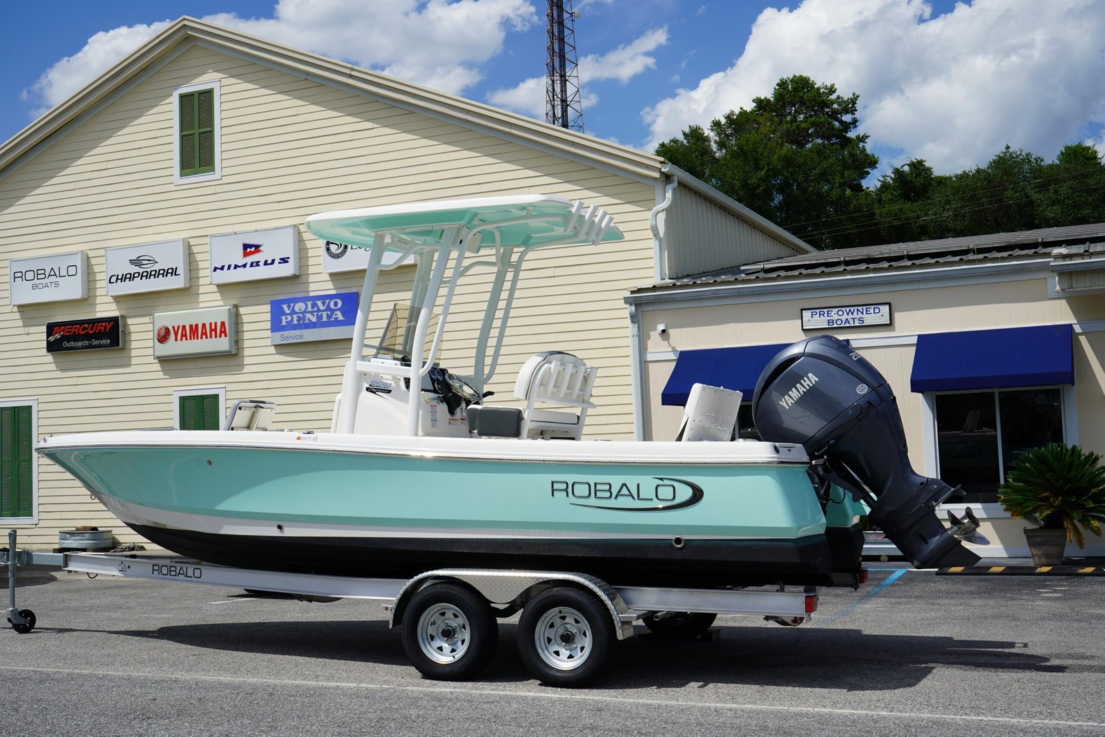 2024 Robalo 226 Cayman For Sale - Image 5