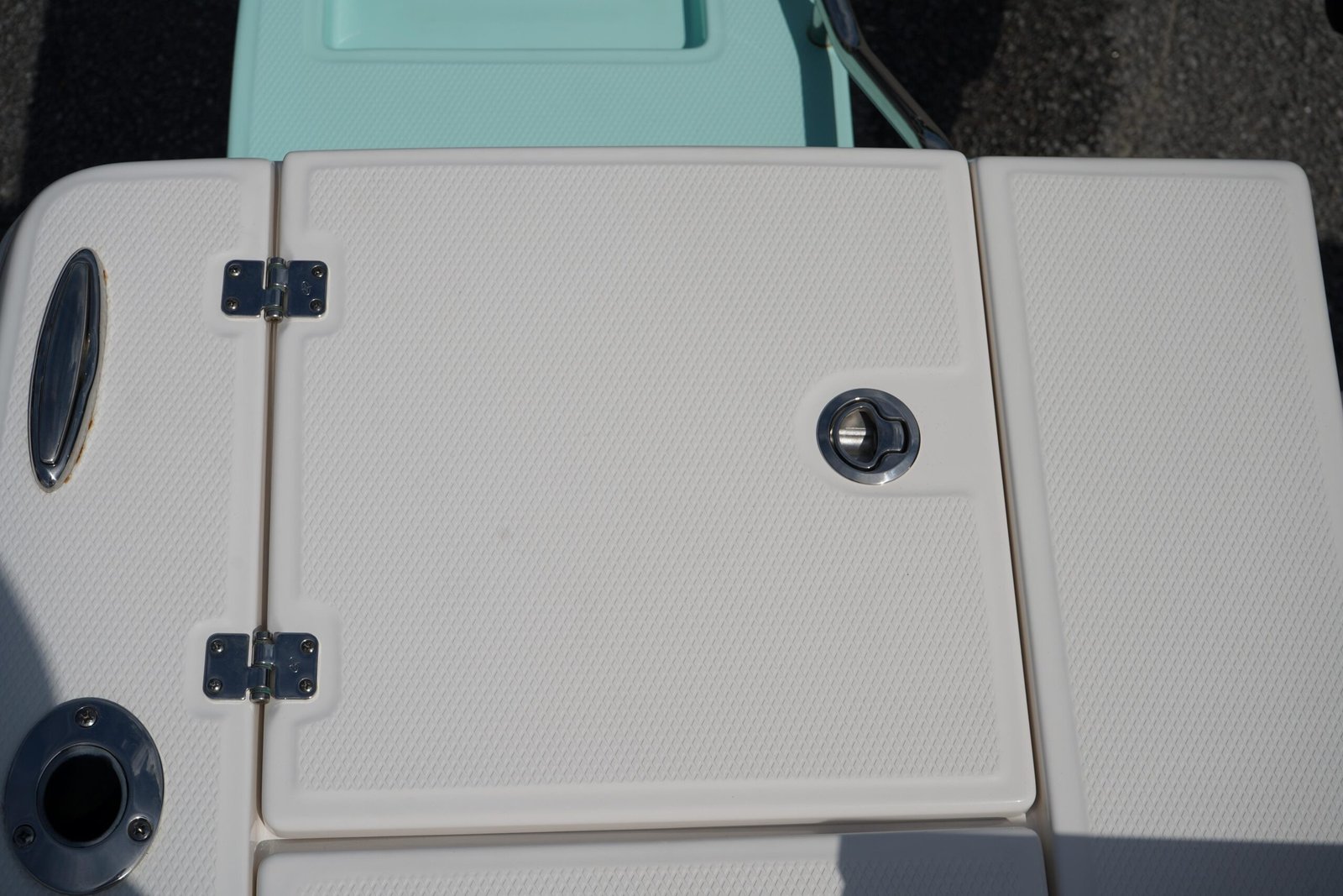 2024 Robalo 226 Cayman For Sale - Image 8