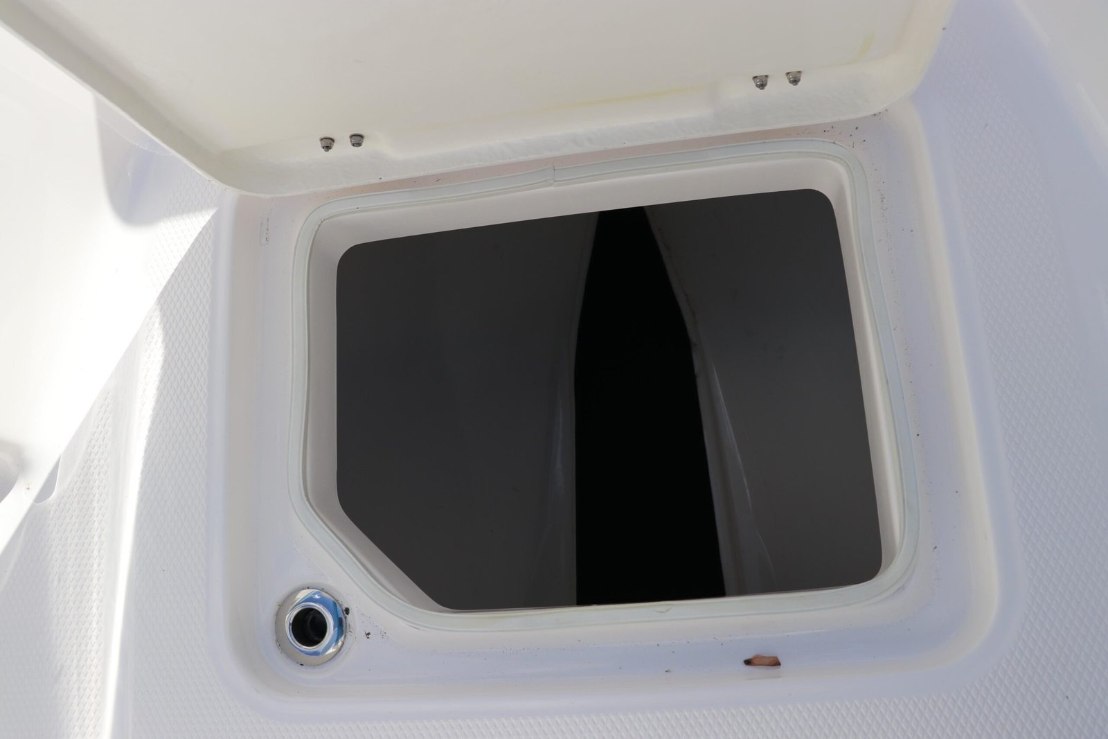 Buy 2024 Robalo R230 Center Console - Image 39