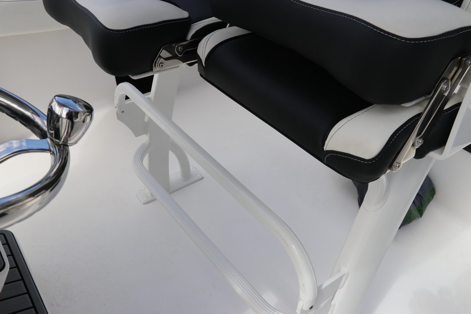 2024 Tidewater 220 LXF For Sale - Image 17