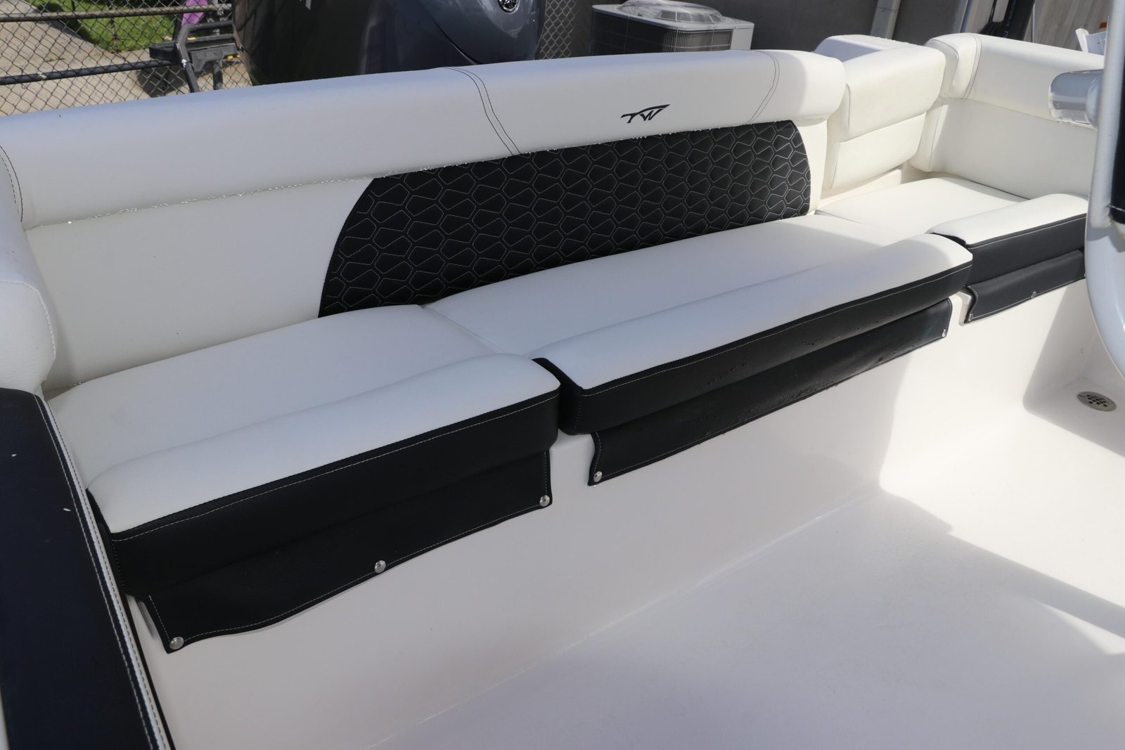 2024 Tidewater 220 LXF For Sale - Image 5