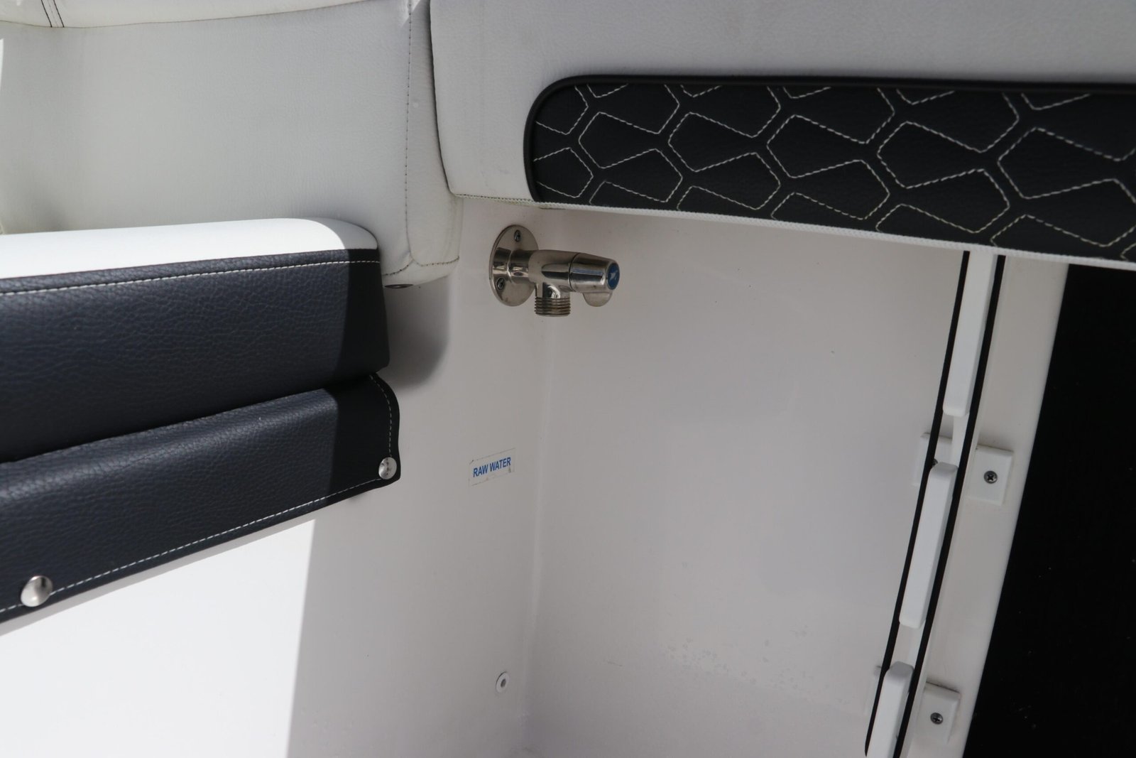 2024 Tidewater 220 LXF For Sale - Image 11