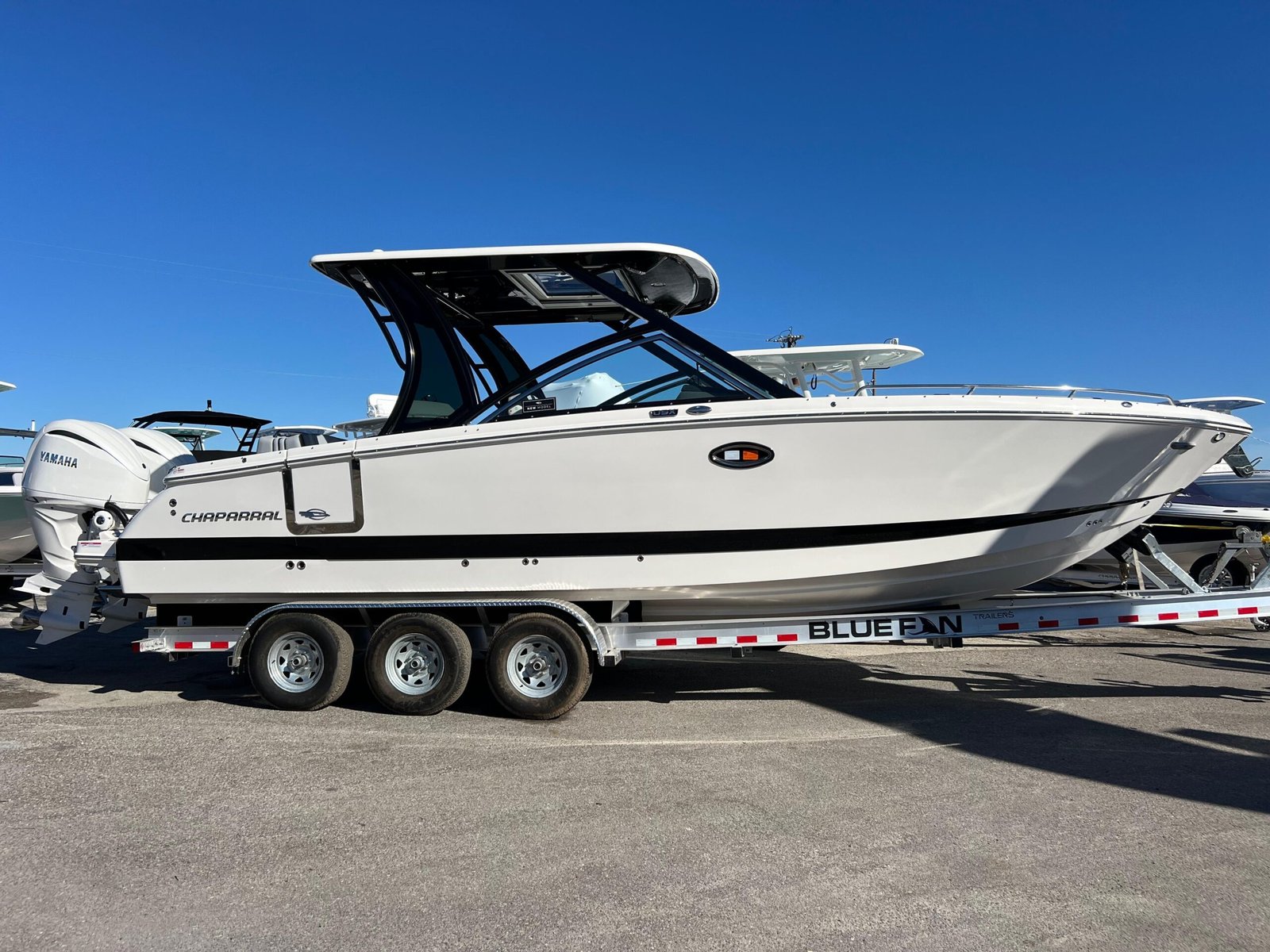 2025 Chaparral 310 OSX For Sale - Image 2