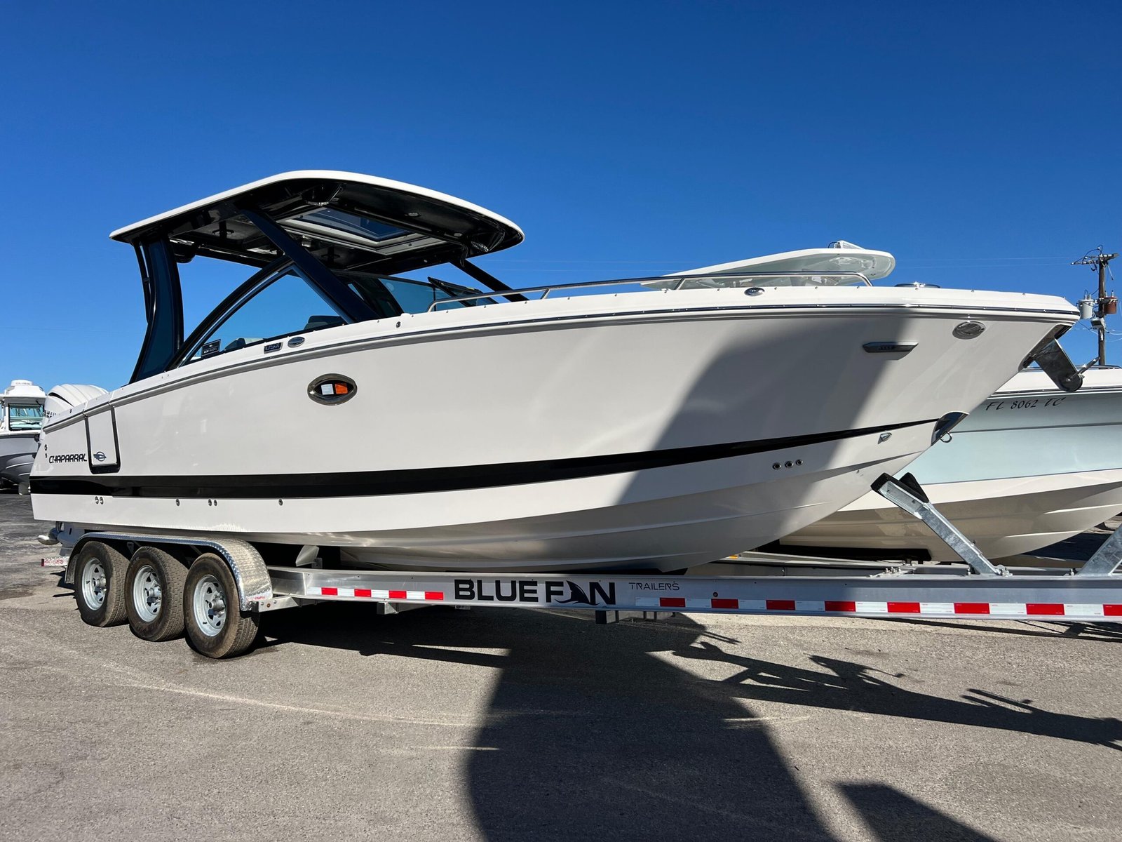 2025 Chaparral 310 OSX For Sale