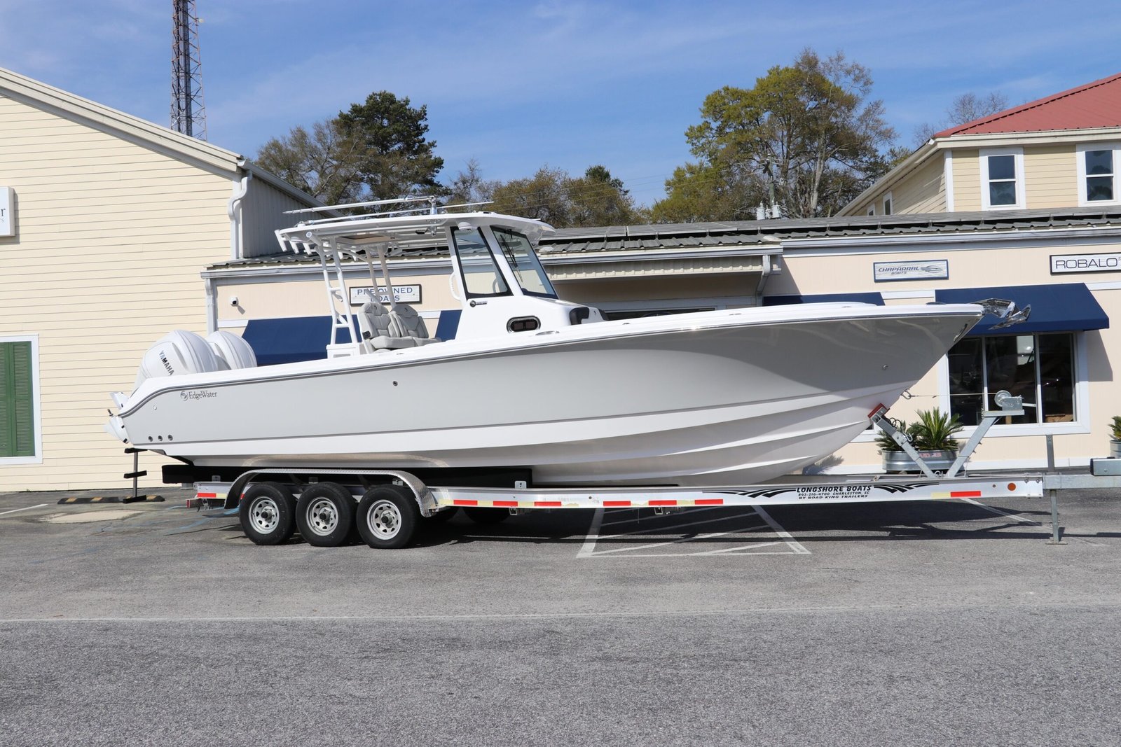 2025 Edgewater 325CC For Sale