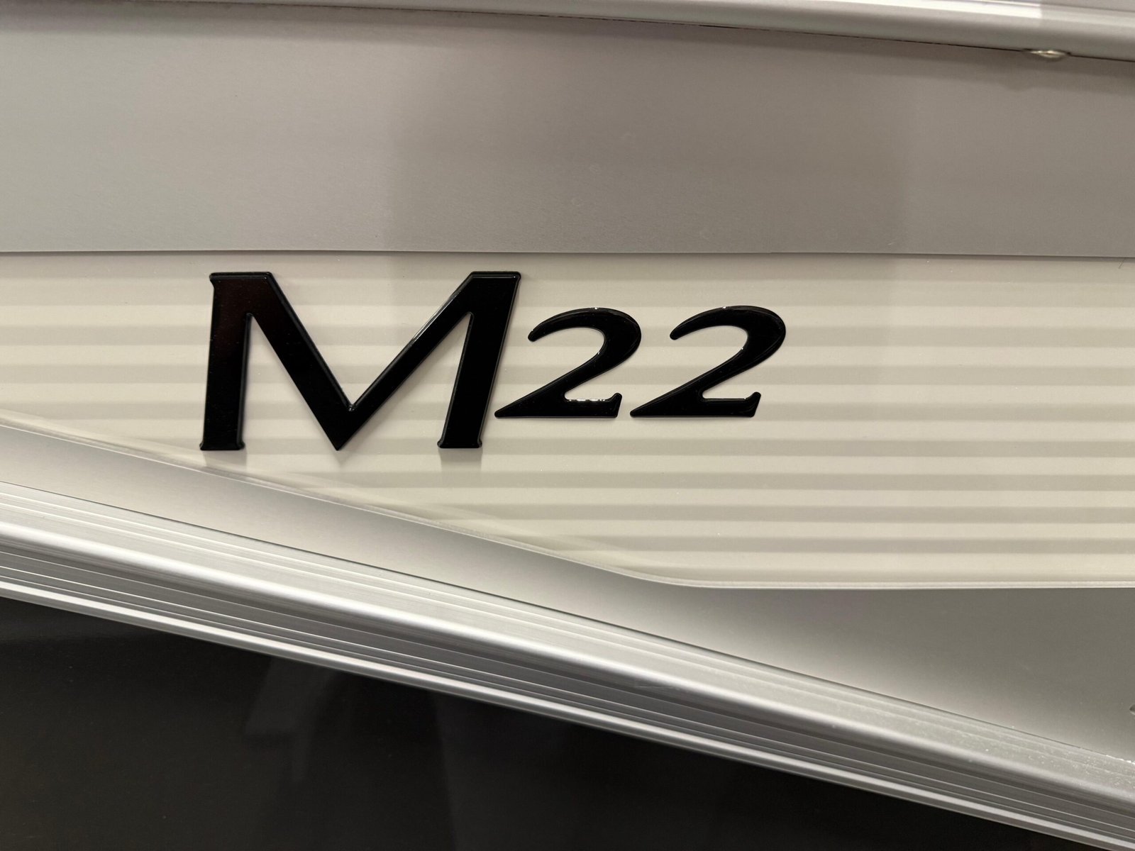 2025 Bennington 22MFB For Sale - Image 3