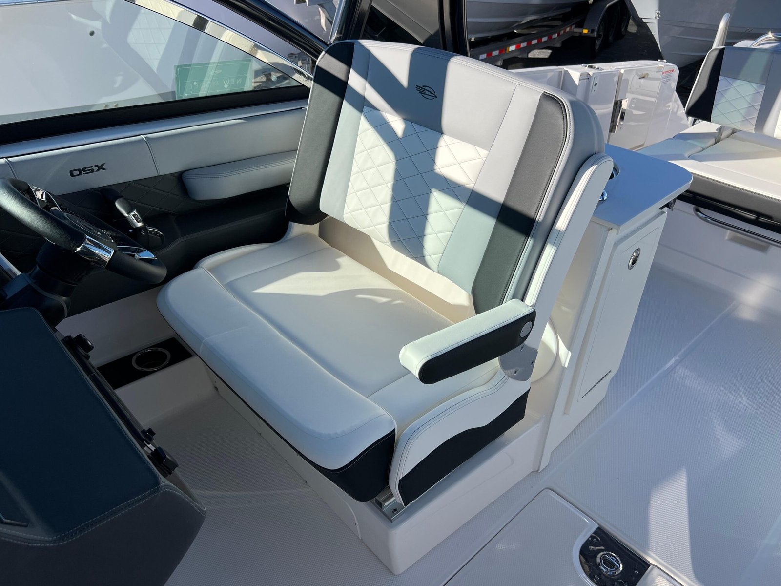 2025 Chaparral 310 OSX For Sale - Image 17