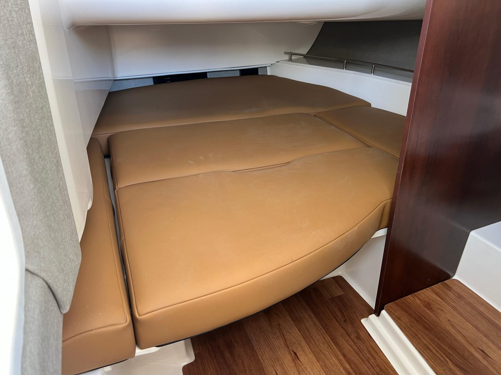 2025 Chaparral 310 OSX For Sale - Image 29