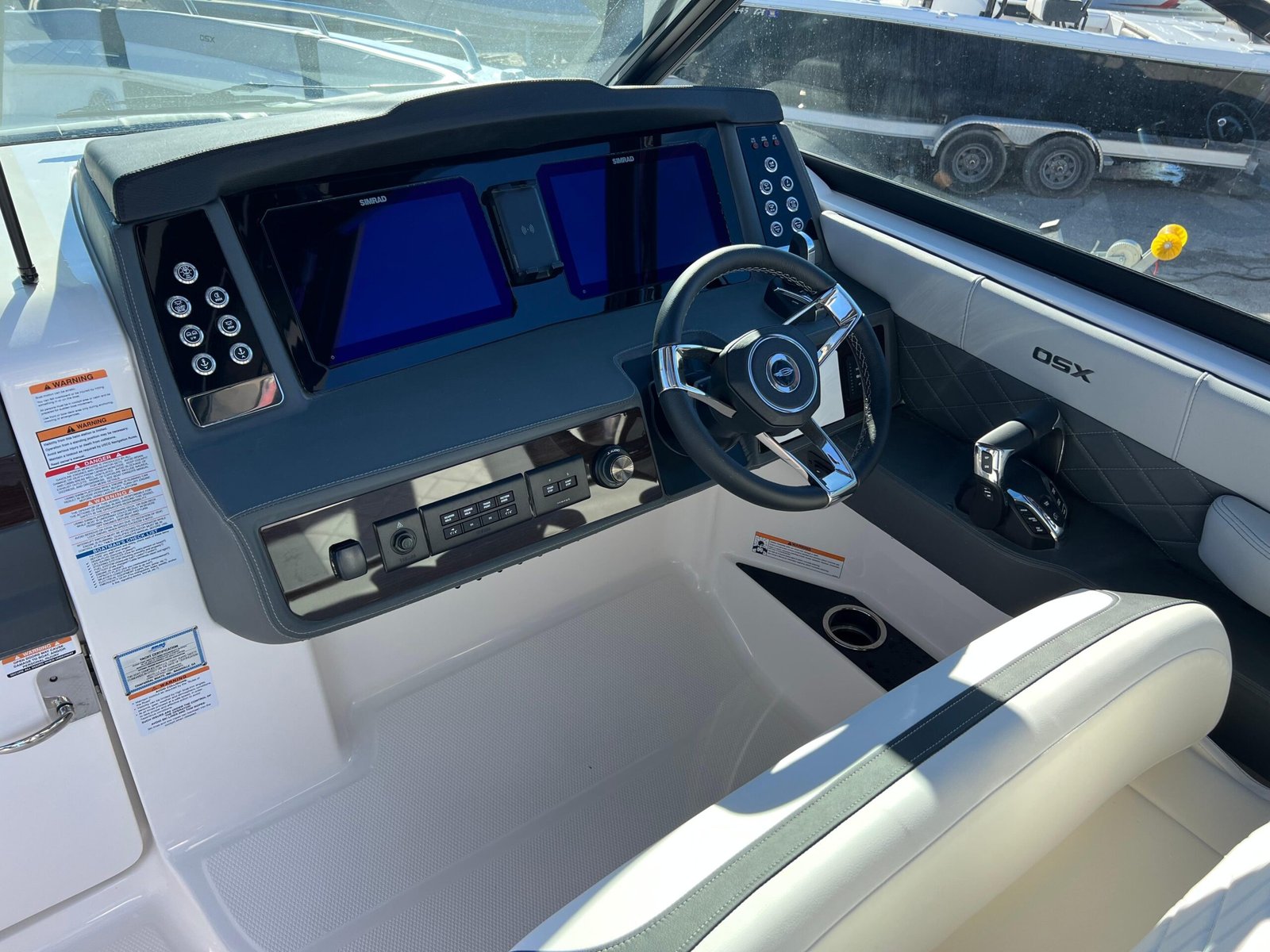 2025 Chaparral 310 OSX For Sale - Image 11