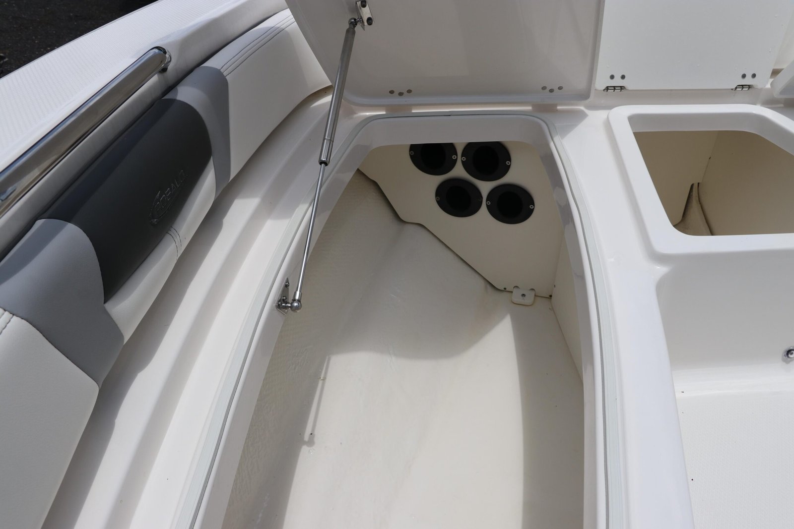 2025 Robalo 206 Cayman For Sale - Image 24