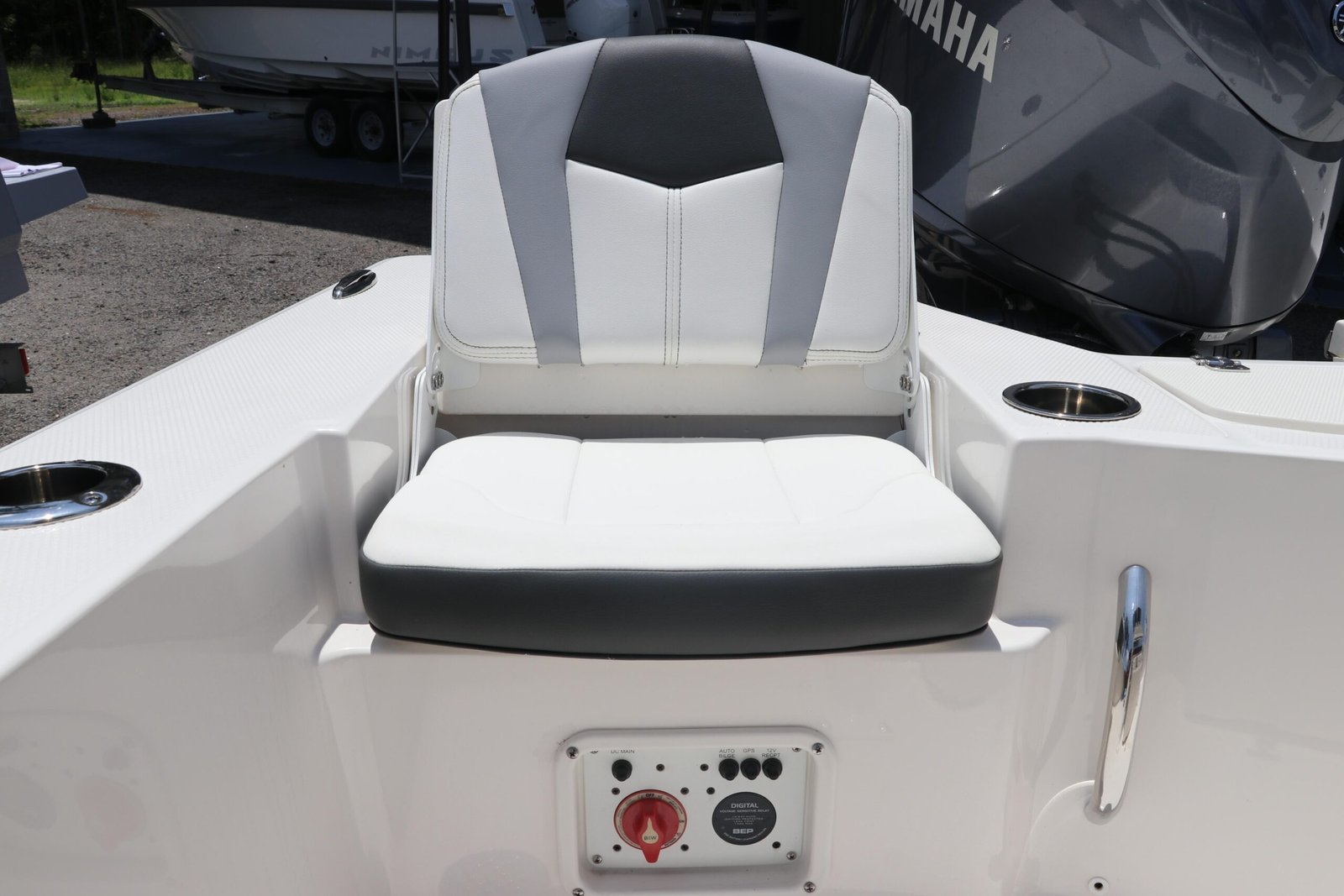 2025 Robalo 206 Cayman For Sale - Image 8