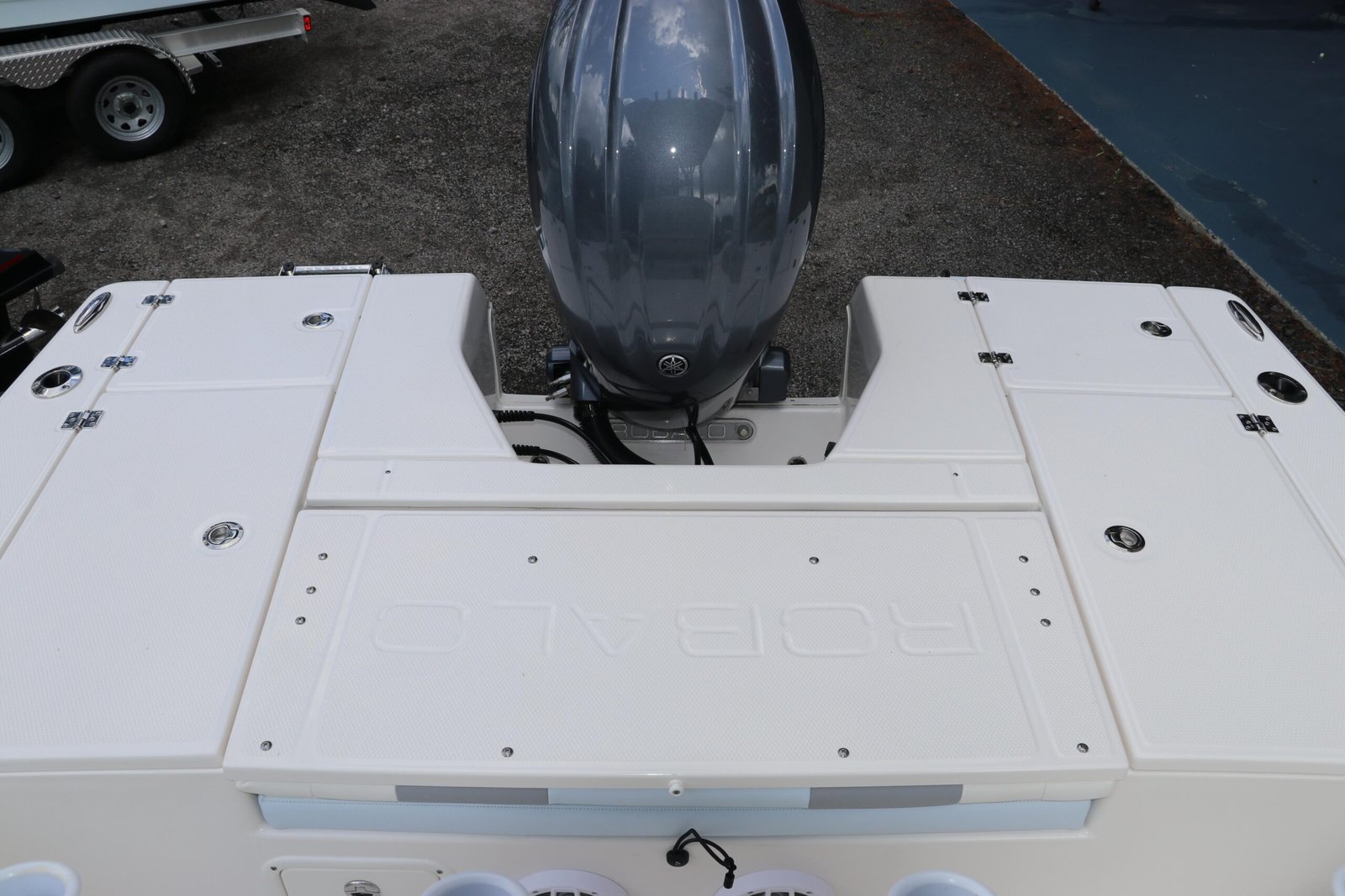 Buy 2025 Robalo 226 Cayman - Image 6