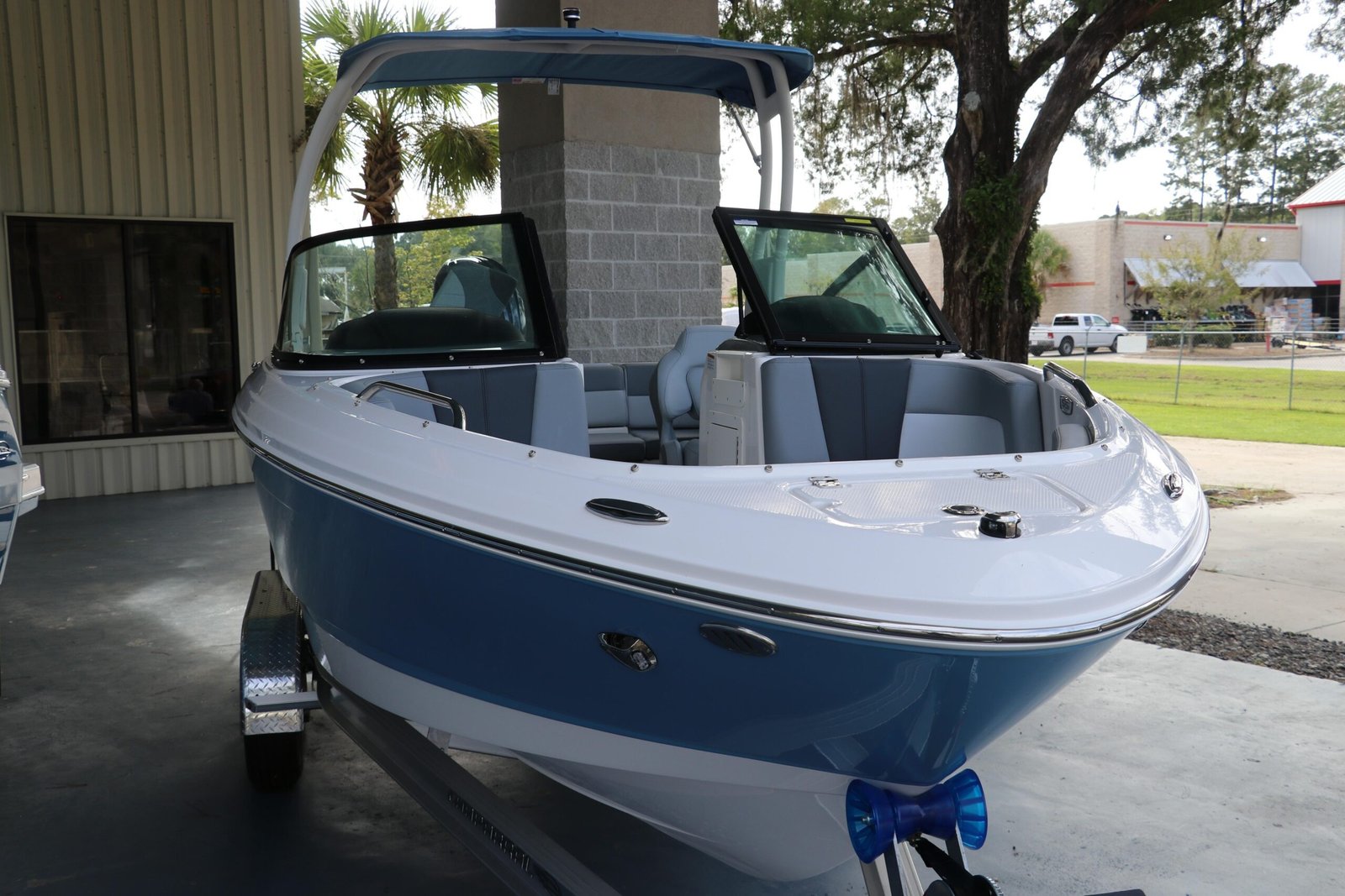 2026 Chaparral 21 SSi OB For Sale - Image 3