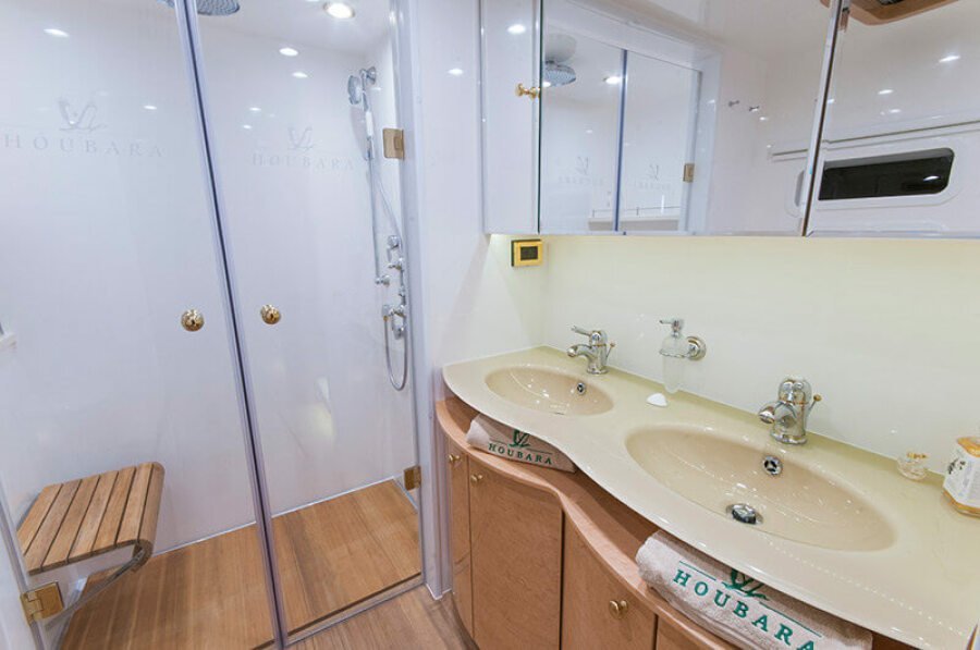 Sunreef Sunreef 82 DD HOUBARA - Image 10