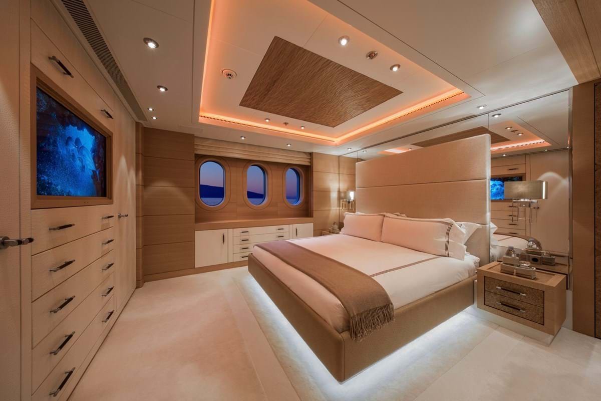 CAIPIRINHA Motor yacht for sale - Image 13