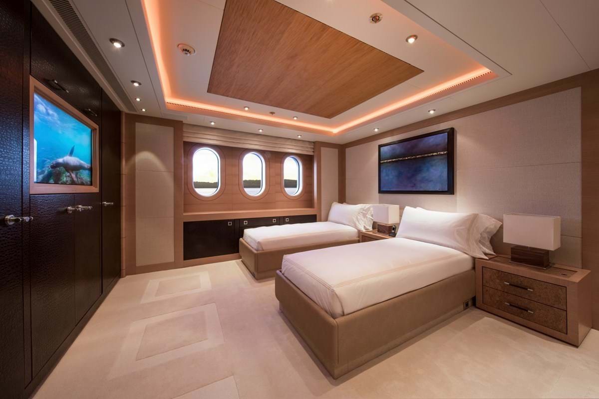 CAIPIRINHA Motor yacht for sale - Image 12
