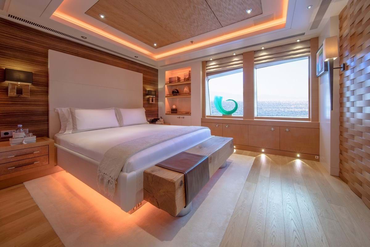 CAIPIRINHA Motor yacht for sale - Image 8