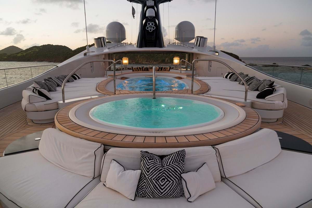 PHOENIX 2 Motor yacht for sale - Image 4