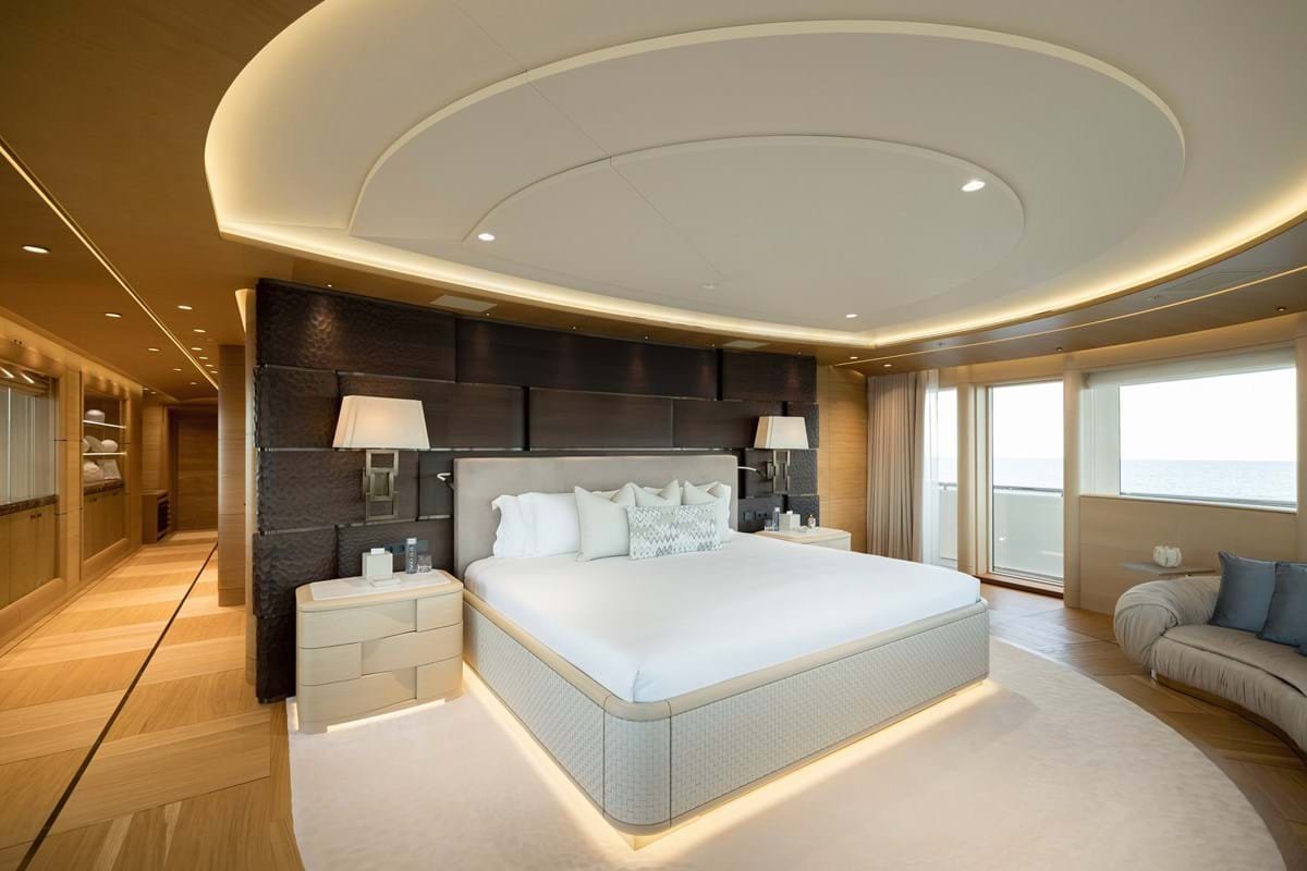 HERE COMES THE SUN Motor yacht for sale - Image 35