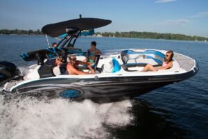Read more about the article The Pros and Cons of Buying a Bowrider Boat